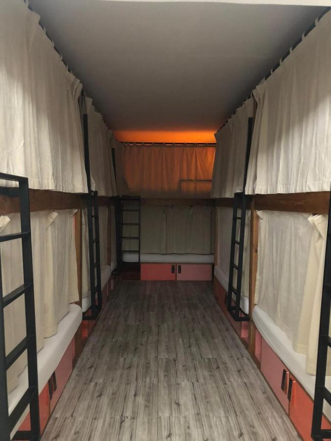 Stellar Capsules Hostel Seminyak  Bagian luar foto