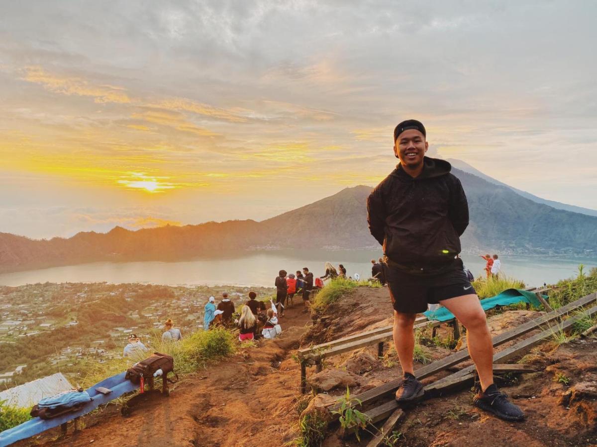 Stellar Capsules Hostel Seminyak  Bagian luar foto Mount Bromo